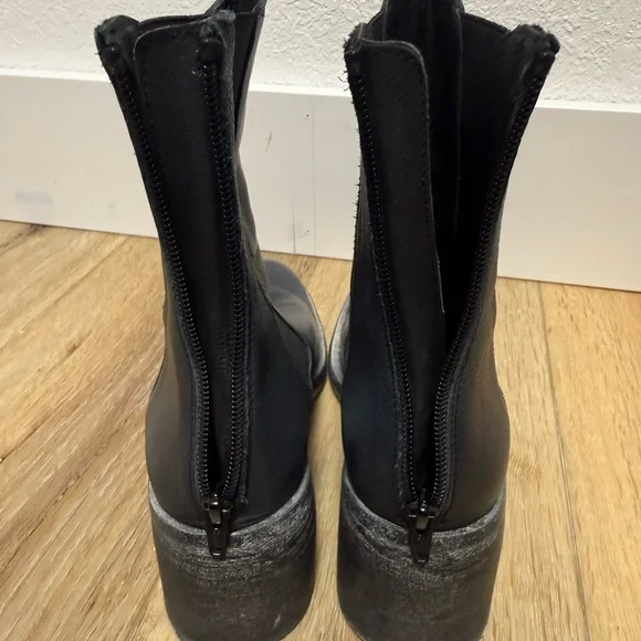 Free People Blue Black Leather Ankle Boots Western Boho Heel Booties EU 38 - Picture 13 of 13